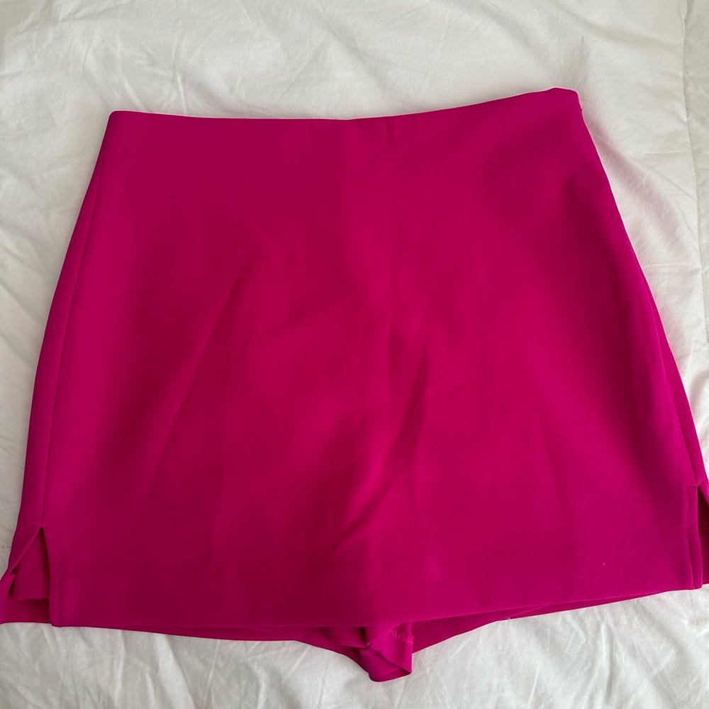 Express Skort (skirt with shorts underneath)